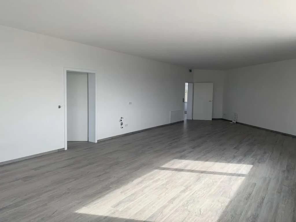 Gewerbeimmobilie mieten in Vöcklabruck – 174 m², € 2.275 – Bild 11 von 23