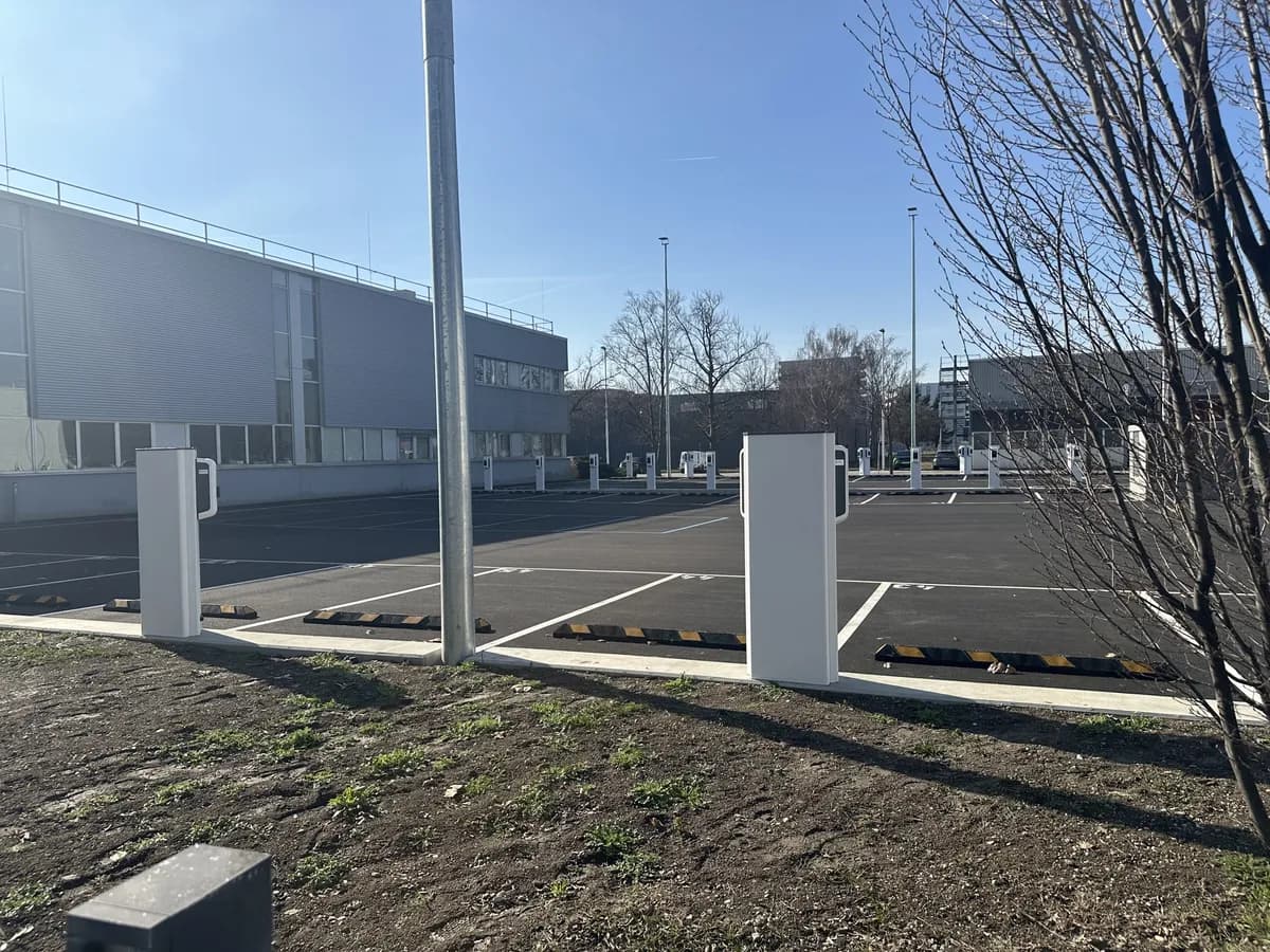 Gewerbeimmobilie mieten in Wien – 1 692 m², € 17 – Bild 15 von 15