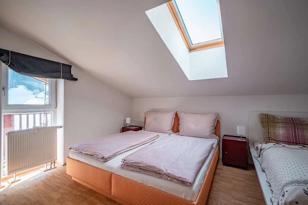 5-Zimmer-Wohnung kaufen in Kitzbühel – 155 m², € 1.350.000 – Bild 7 von 7
