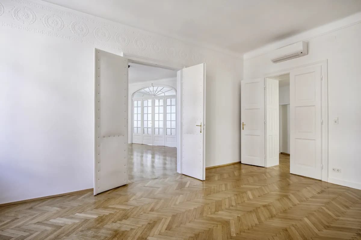 8-Zimmer-Gewerbeimmobilie mieten in Wien – 378 m², € 6.900 – Bild 11 von 26
