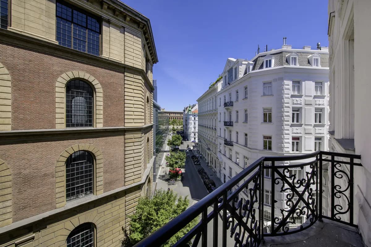 8-Zimmer-Gewerbeimmobilie mieten in Wien – 378 m², € 6.900 – Bild 15 von 26