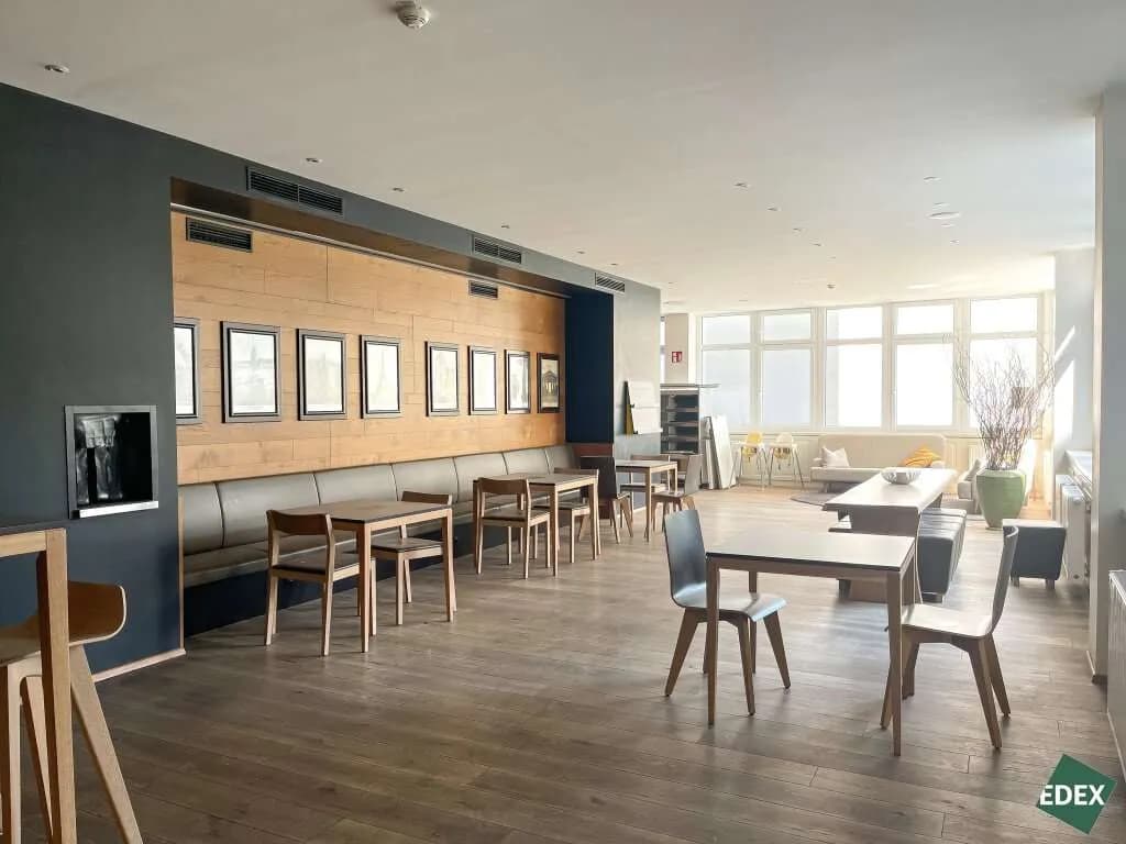 Gewerbeimmobilie mieten in Wien – 269 m², € 4.901