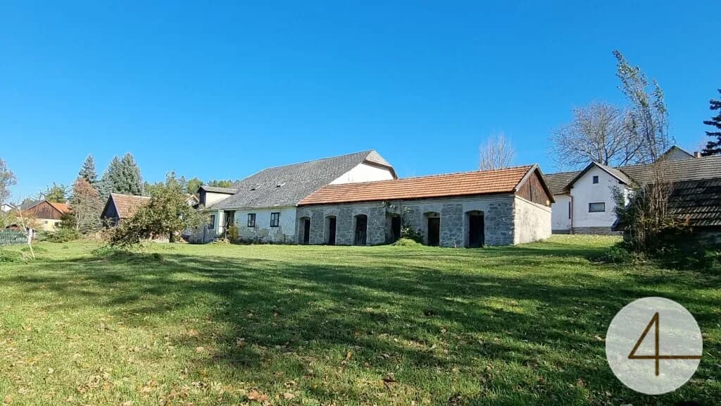 7-Zimmer-Haus kaufen in Gmünd – 2 098 m², € 89.000 – Bild 2 von 18