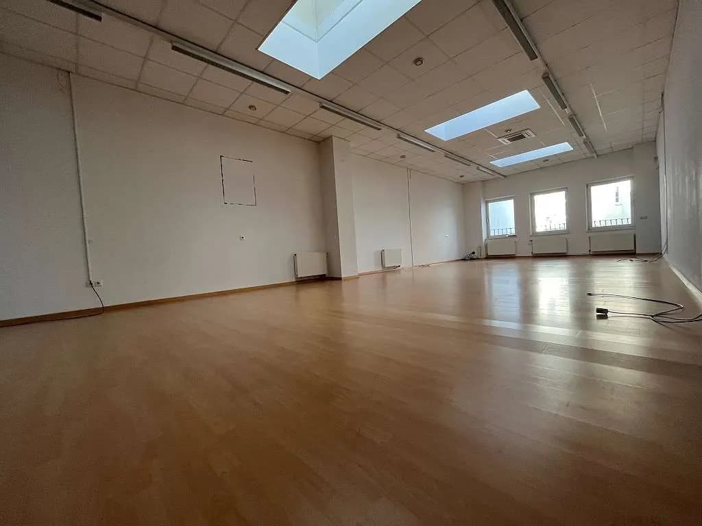 Immobilie mieten in Hartberg-Fürstenfeld – 212 m², € 6 – Bild 7 von 7