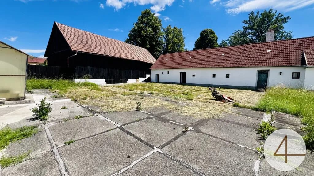 6-Zimmer-Haus kaufen in Horn – 230 m², € 240.000 – Bild 6 von 11