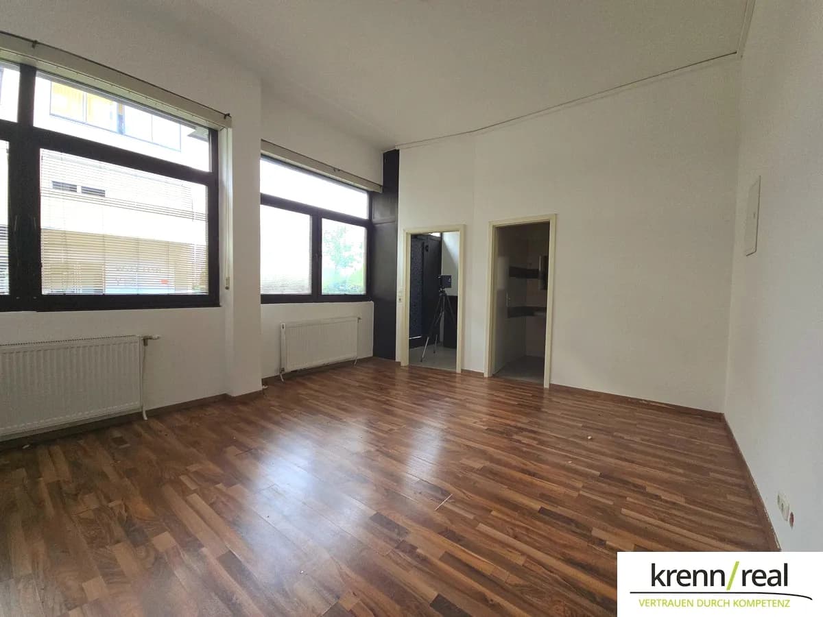 2-Zimmer-Wohnung kaufen in Wels – 65 m², € 150.000 – Bild 1 von 5