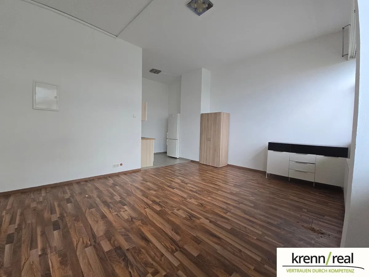 2-Zimmer-Wohnung kaufen in Wels – 65 m², € 150.000 – Bild 2 von 5