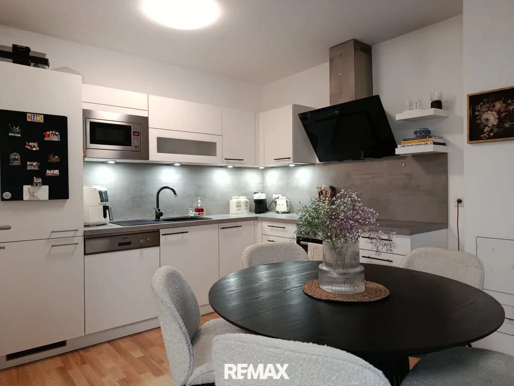 2-Zimmer-Wohnung kaufen in Baden – 50,41 m², € 199.755 – Bild 2 von 8