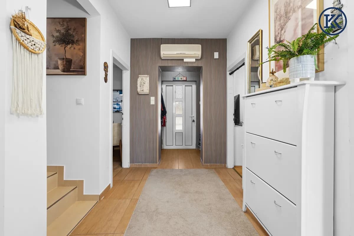 5-Zimmer-Haus kaufen in Baden – 140 m² – Bild 3 von 80