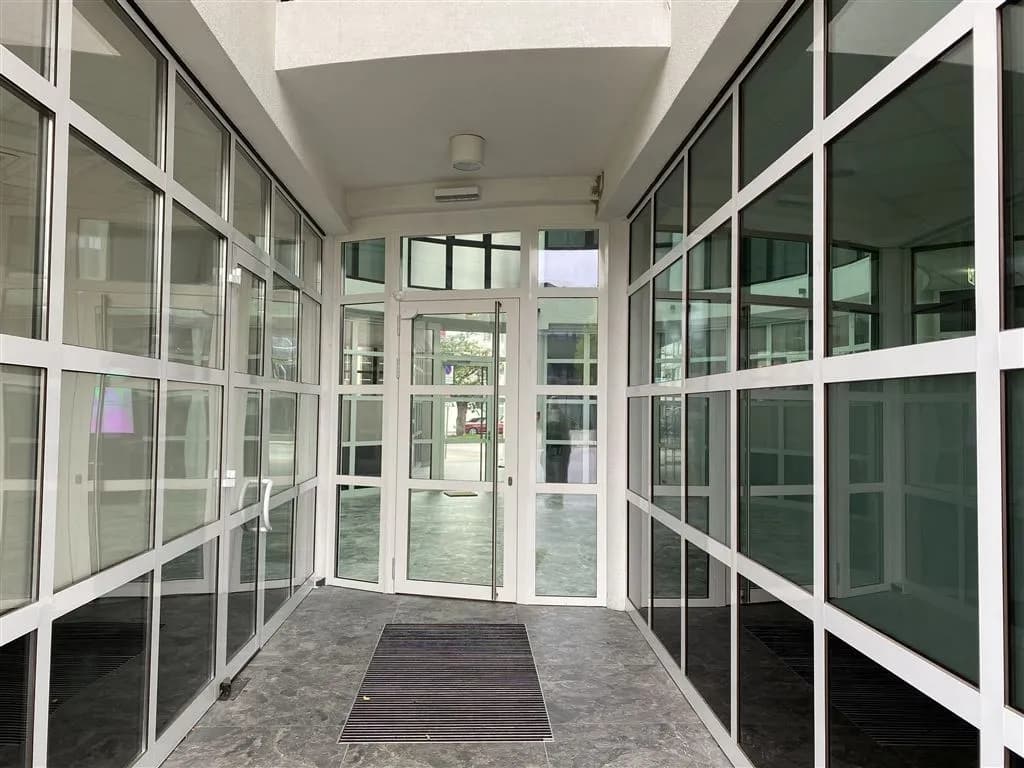 Gewerbeimmobilie mieten in Salzburg Stadt – 54 m², € 843 – Bild 19 von 33
