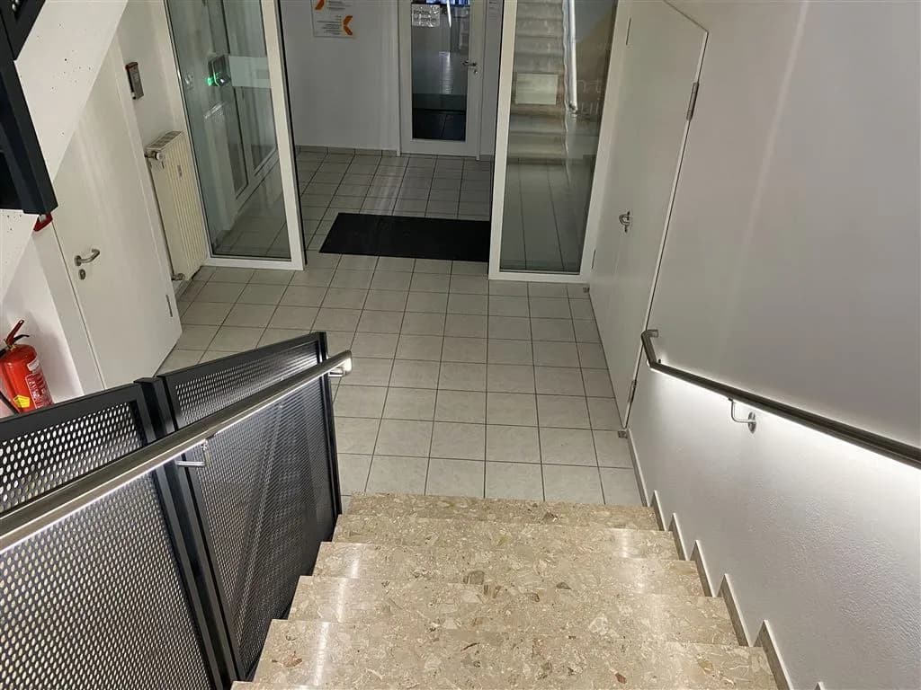Gewerbeimmobilie mieten in Salzburg Stadt – 54 m², € 843 – Bild 22 von 33