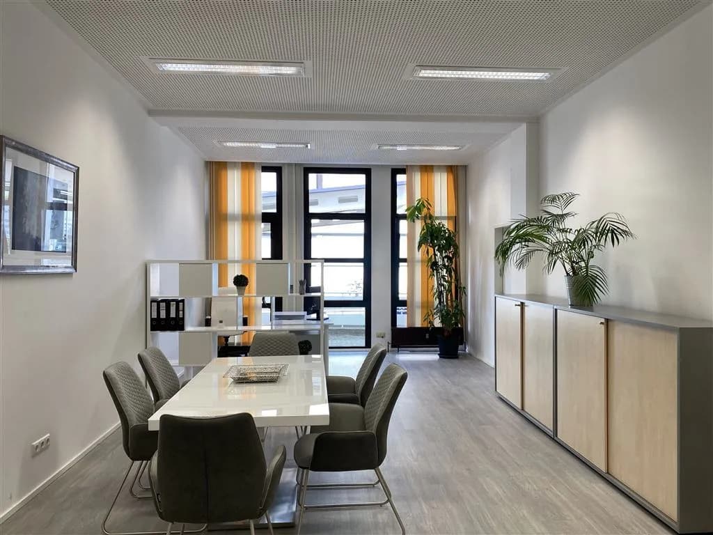 Gewerbeimmobilie mieten in Salzburg Stadt – 54 m², € 843 – Bild 25 von 33