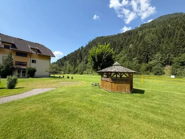 3-Zimmer-Wohnung kaufen in Feldkirchen – 75 m², € 198.000 – Bild 2 von 11