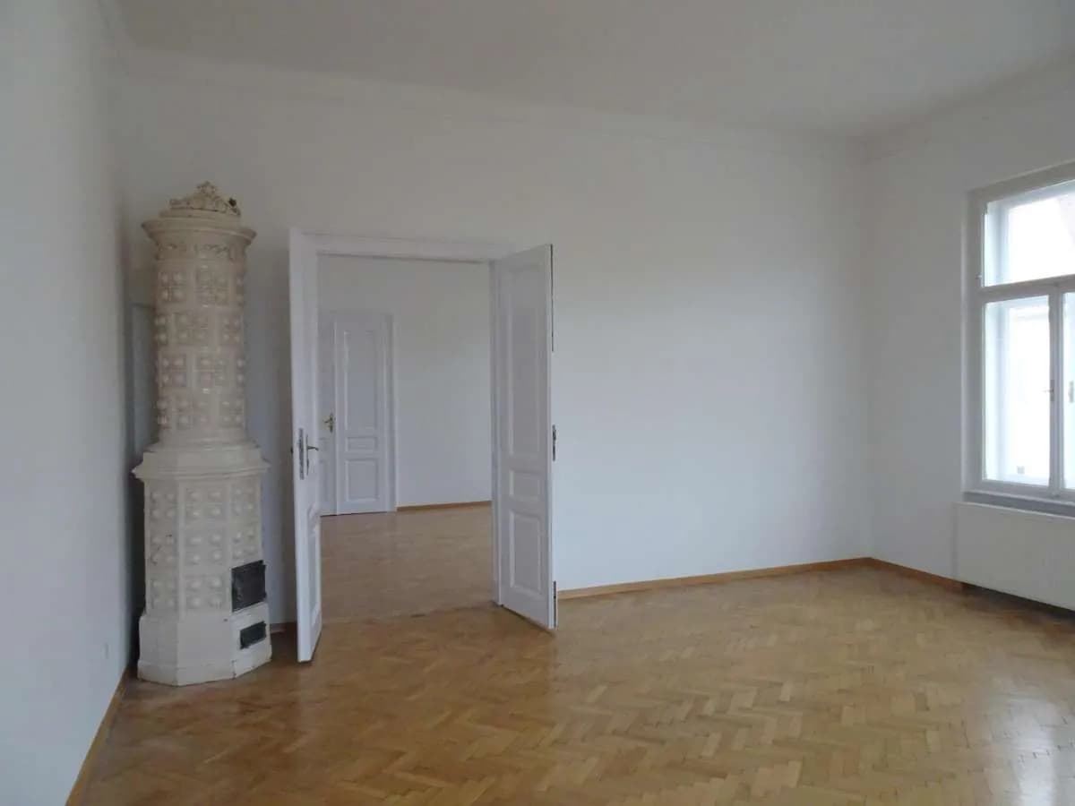 4-Zimmer-Wohnung mieten in Leoben – 136,94 m², € 1.357