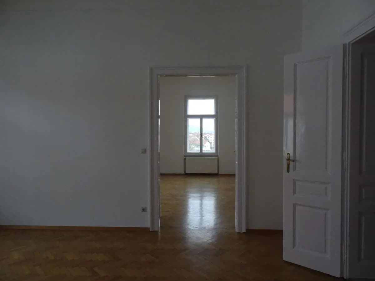 4-Zimmer-Wohnung mieten in Leoben – 136,94 m², € 1.357 – Bild 4 von 7