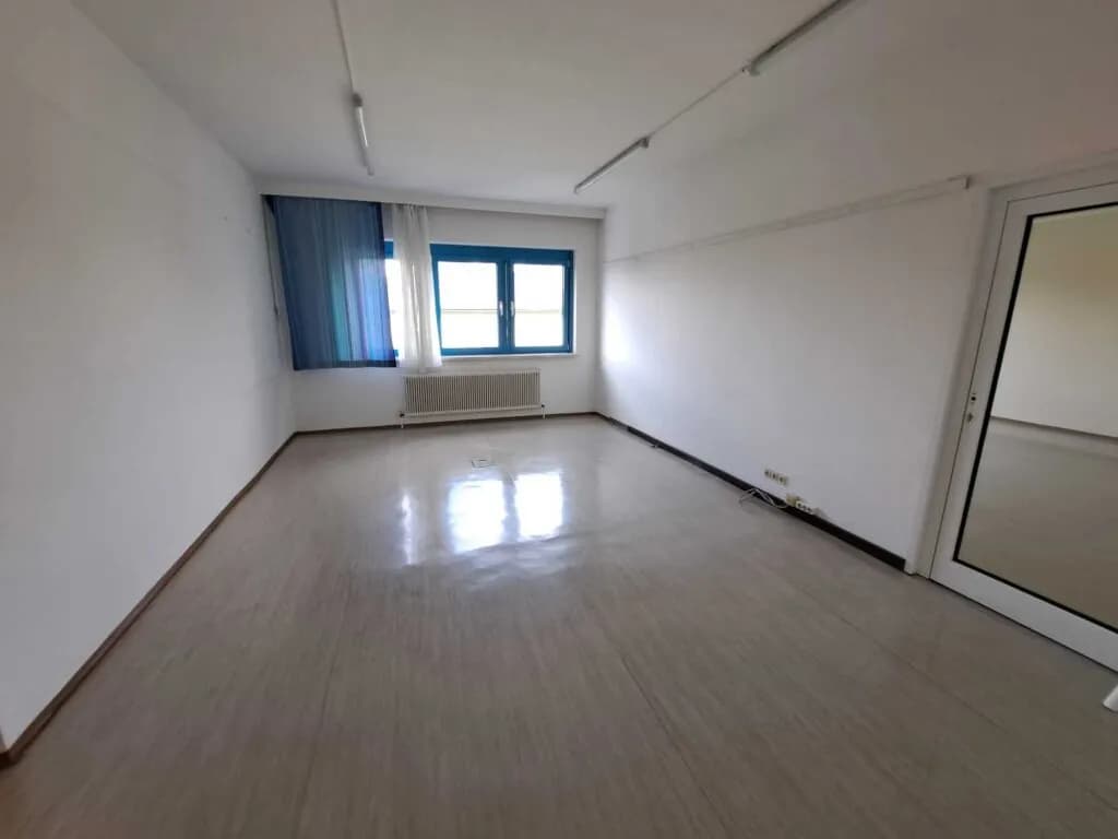 Gewerbeimmobilie kaufen in Wien – 2 975 m², € 4.500.000 – Bild 6 von 16