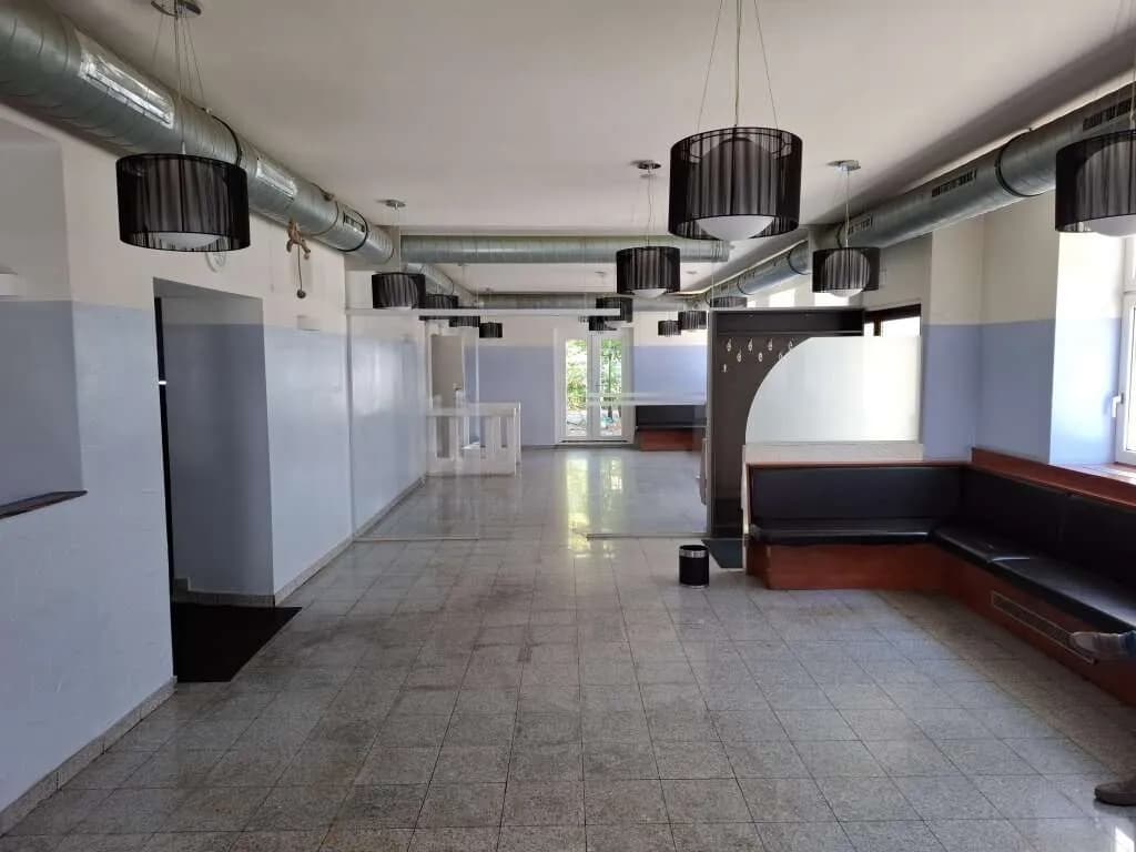 Gewerbeimmobilie mieten in Gänserndorf – 335 m², € 3.430 – Bild 5 von 8