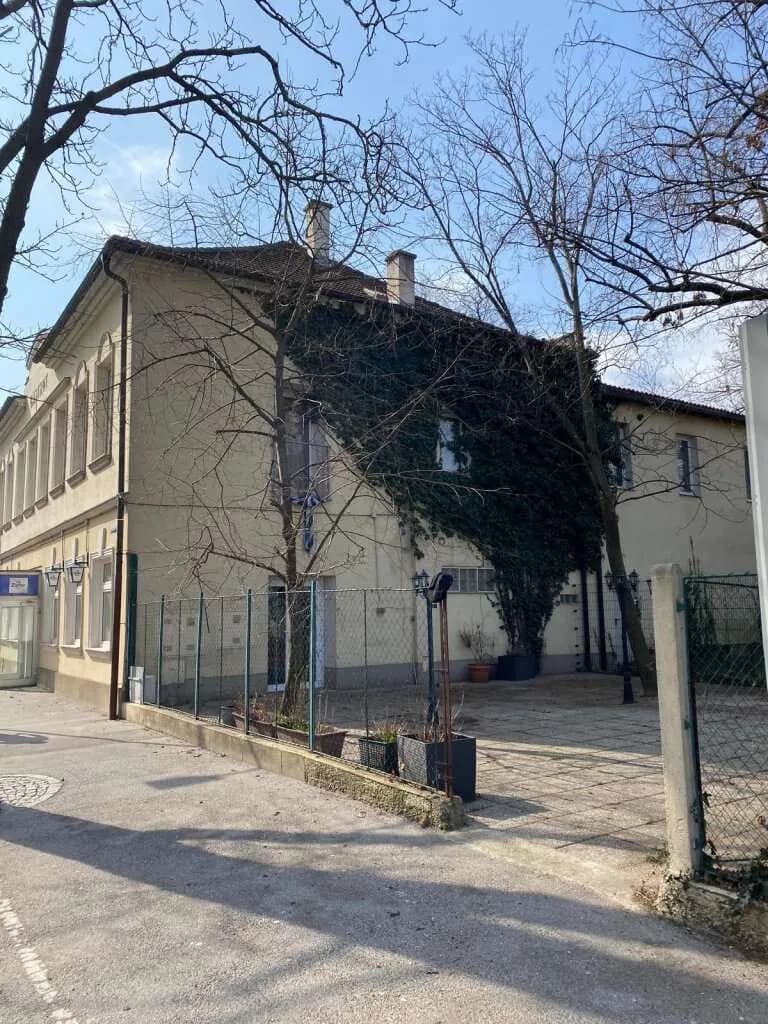 Gewerbeimmobilie mieten in Gänserndorf – 335 m², € 3.430 – Bild 8 von 8