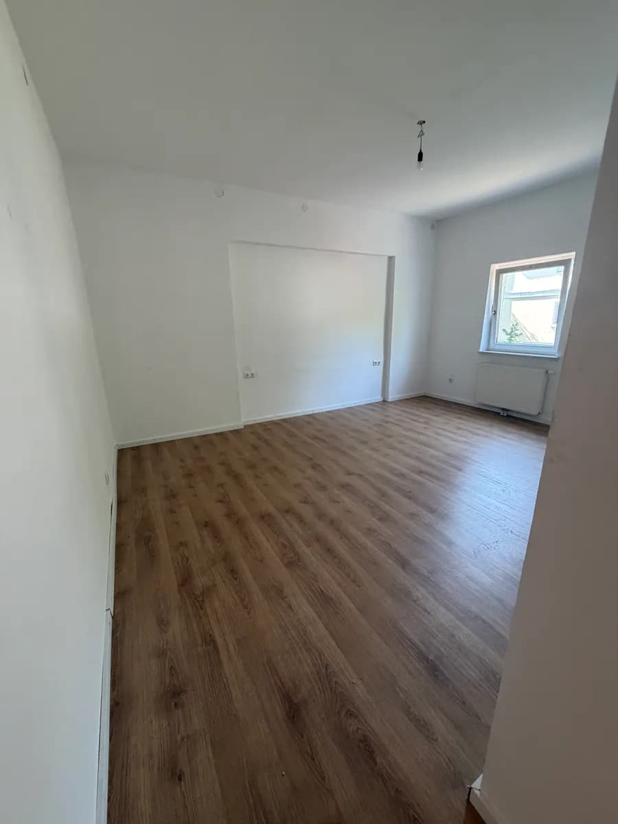 4-Zimmer-Gewerbeimmobilie mieten in Wiener Neustadt Land – 150 m², € 1.550 – Bild 21 von 24