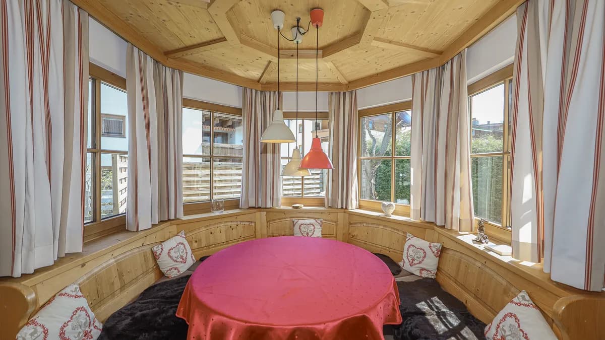 5-Zimmer-Haus kaufen in Kitzbühel – 158 m², € 1.790.000 – Bild 10 von 33