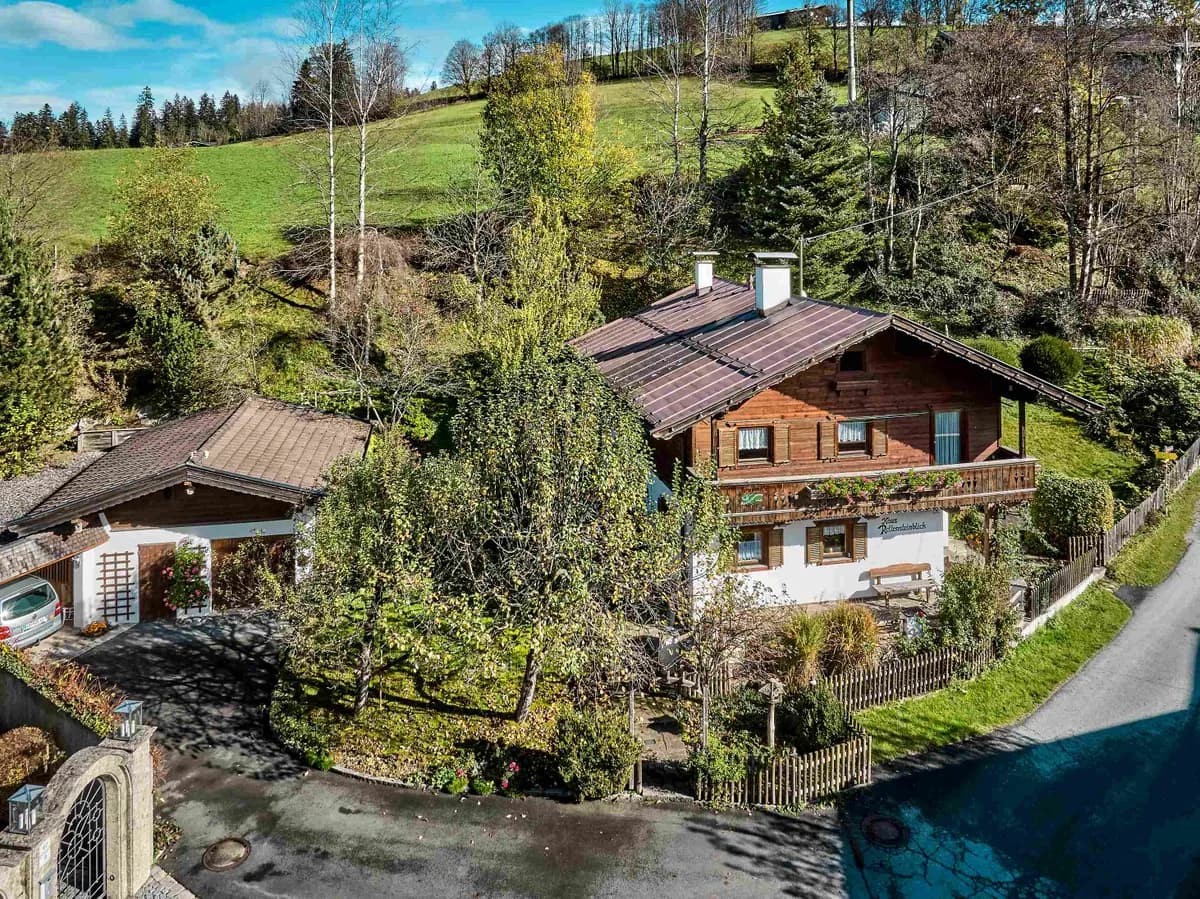 6-Zimmer-Haus kaufen in Kitzbühel – 158 m², € 1.850.000 – Bild 1 von 5