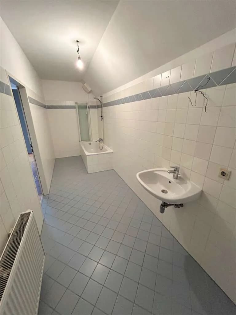 4-Zimmer-Wohnung kaufen in Mödling – 112 m², € 275.000 – Bild 10 von 16