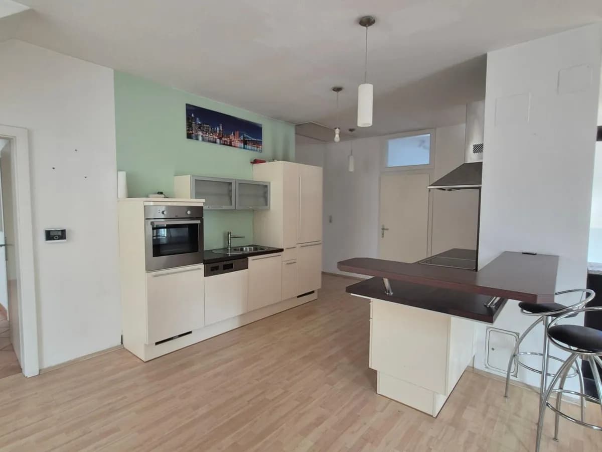 Gewerbeimmobilie kaufen in Sankt Pölten Land – 709 m², € 1.250.000 – Bild 3 von 7