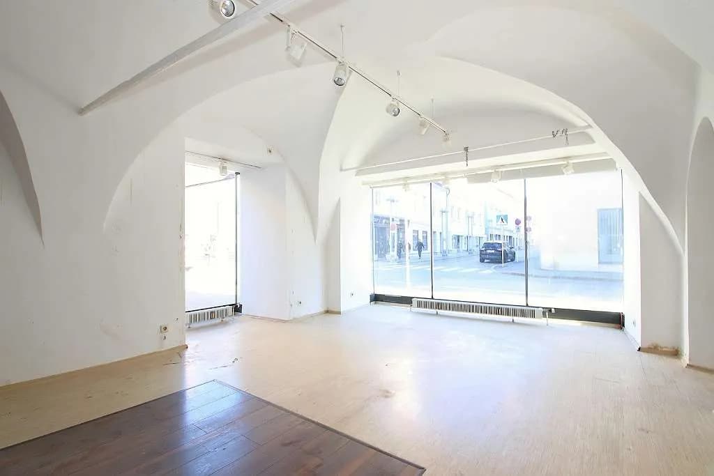 Gewerbeimmobilie mieten in Leoben – 223 m², € 2.083