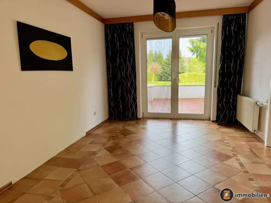 15-Zimmer-Gewerbeimmobilie kaufen in Güssing – 183,96 m² – Bild 4 von 17
