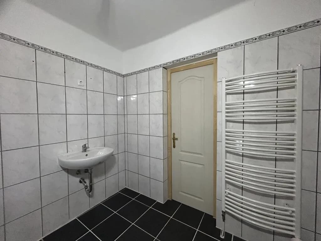 2-Zimmer-Haus kaufen in Oberpullendorf – 79 m², € 125.000 – Bild 12 von 31