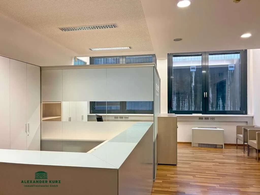 Gewerbeimmobilie mieten in Salzburg Stadt – 248 m², € 3.364