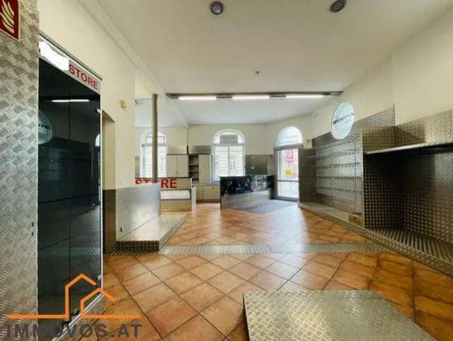3-Zimmer-Gewerbeimmobilie mieten in Wien – 219,03 m², € 2.112 – Bild 2 von 12