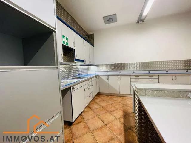 3-Zimmer-Gewerbeimmobilie mieten in Wien – 219,03 m², € 2.112 – Bild 3 von 12