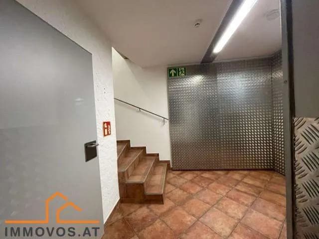 3-Zimmer-Gewerbeimmobilie mieten in Wien – 219,03 m², € 2.112 – Bild 8 von 12