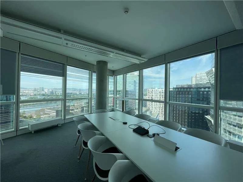 Gewerbeimmobilie mieten in Wien – 388 m², € 18 – Bild 2 von 12