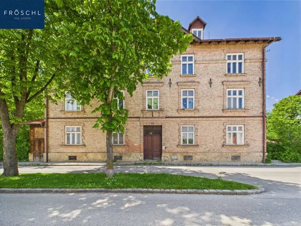 18-Zimmer-Gewerbeimmobilie kaufen in Neunkirchen – 748 m², € 680.000