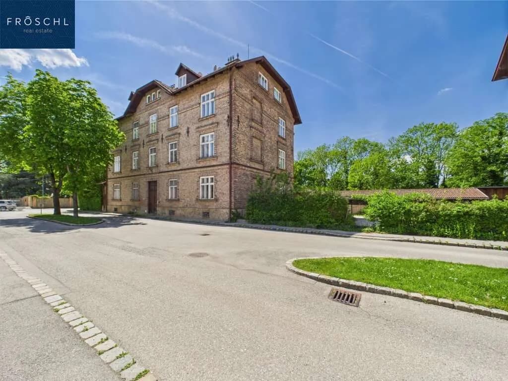 18-Zimmer-Gewerbeimmobilie kaufen in Neunkirchen – 748 m², € 680.000 – Bild 4 von 25