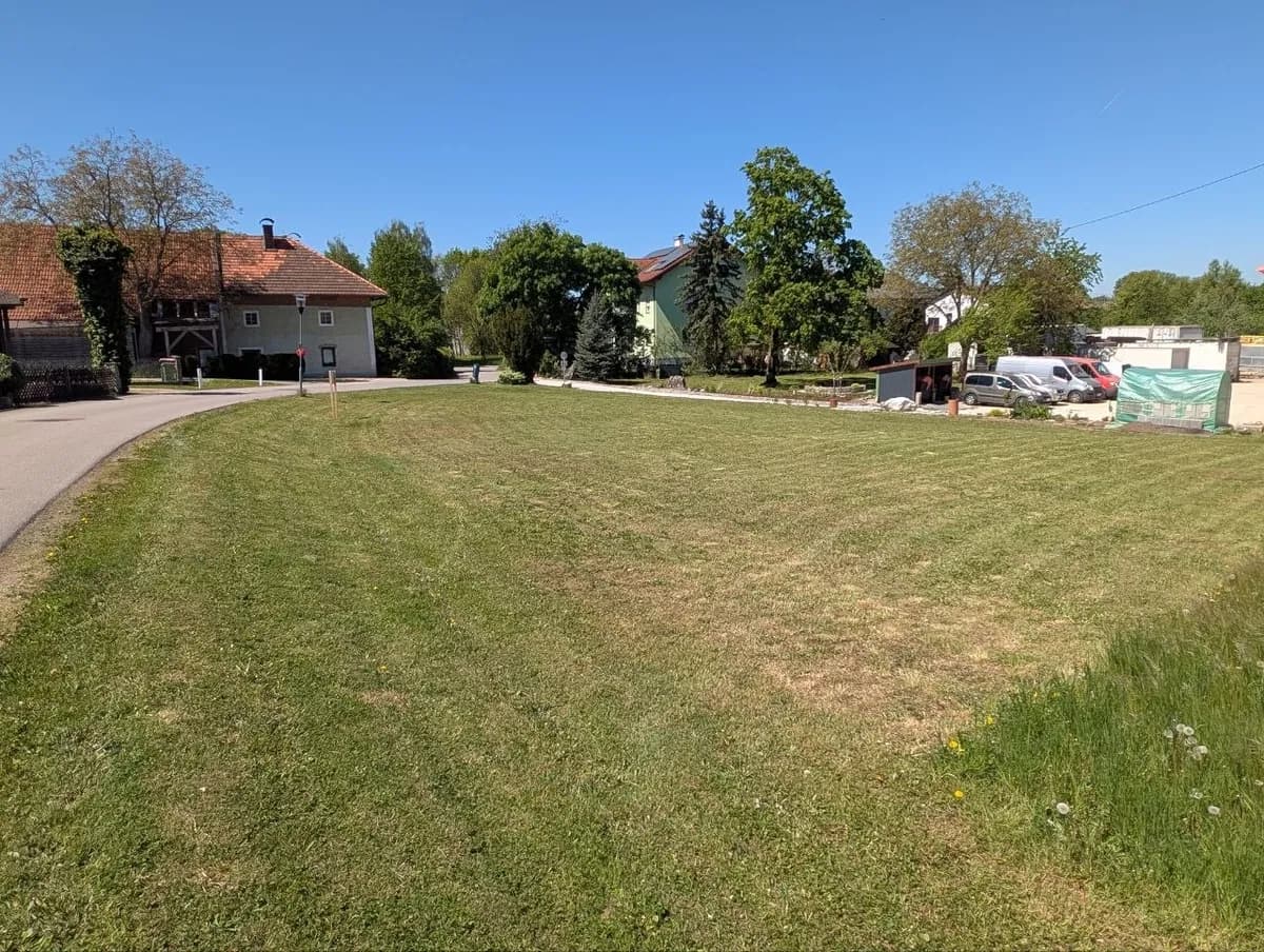 Grundstück kaufen in Linz Land – 935 m², € 340.000