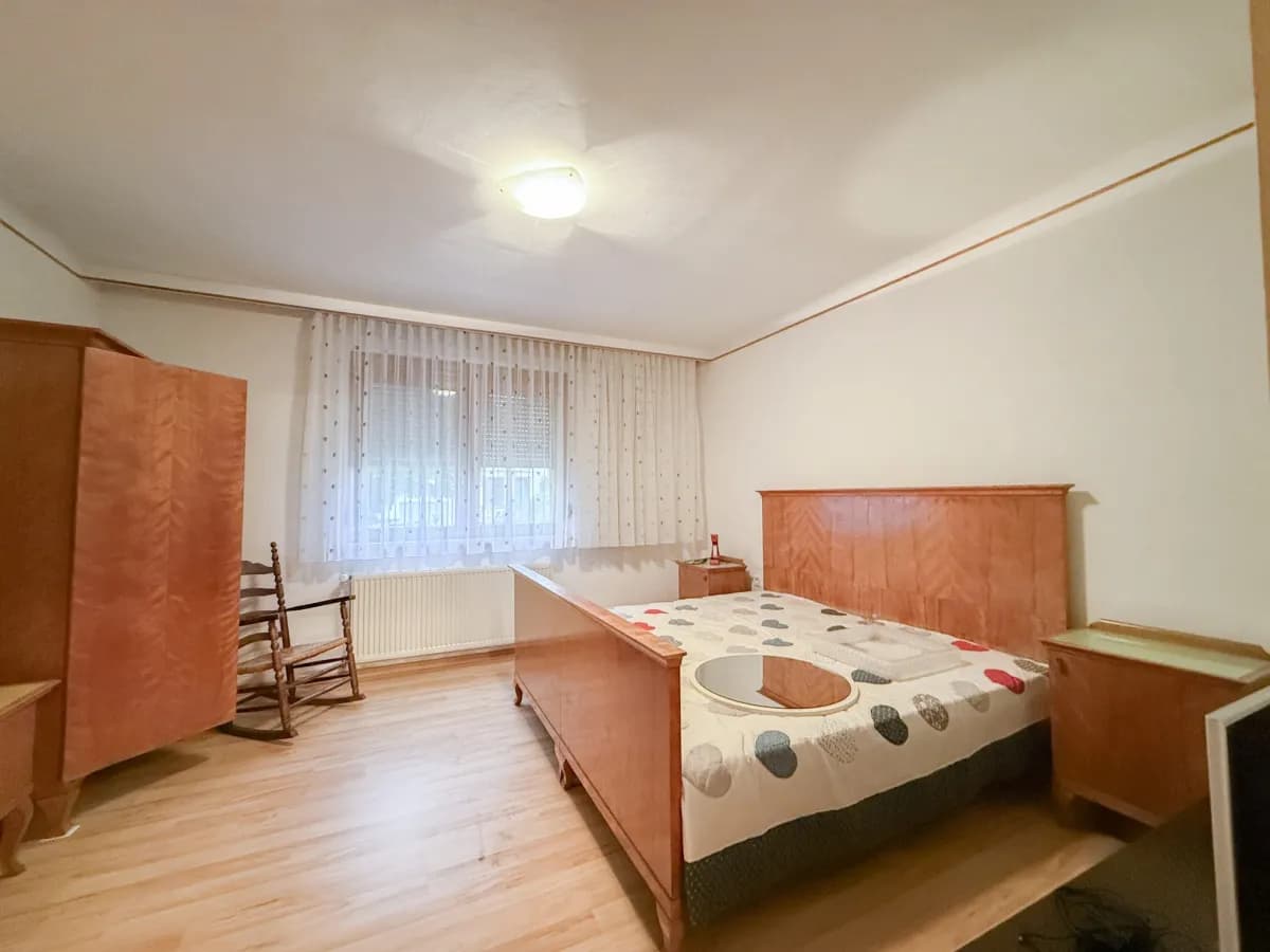 9-Zimmer-Haus kaufen in Baden – 217 m², € 900.000 – Bild 8 von 15