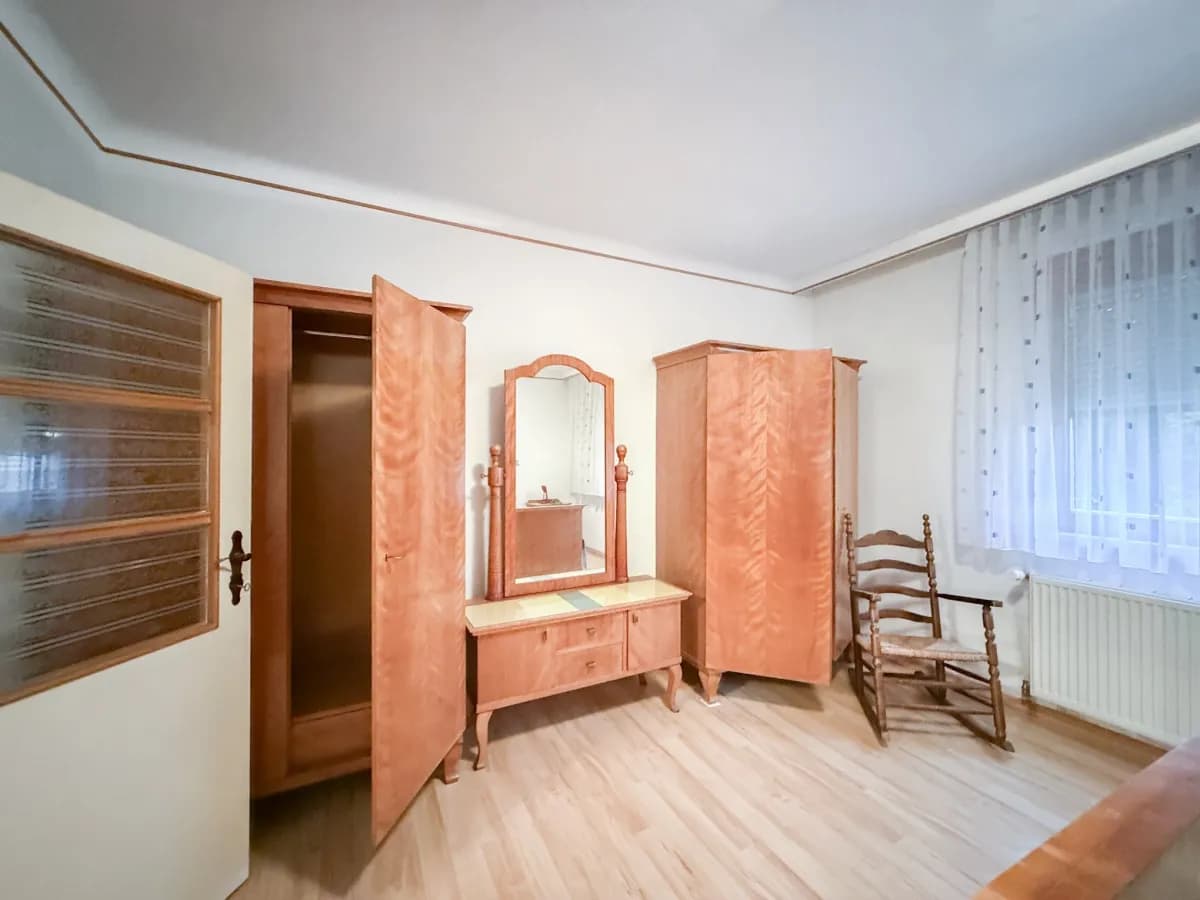 9-Zimmer-Haus kaufen in Baden – 217 m², € 900.000 – Bild 9 von 15