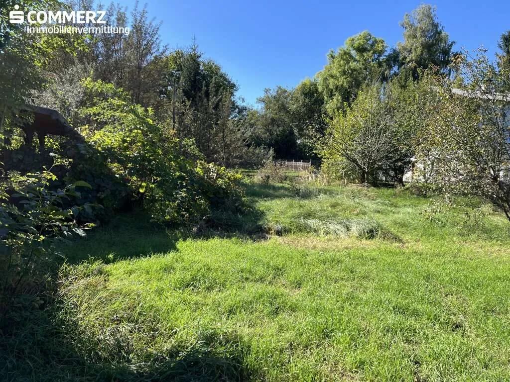 Grundstück kaufen in Neunkirchen – 783 m², € 92.000