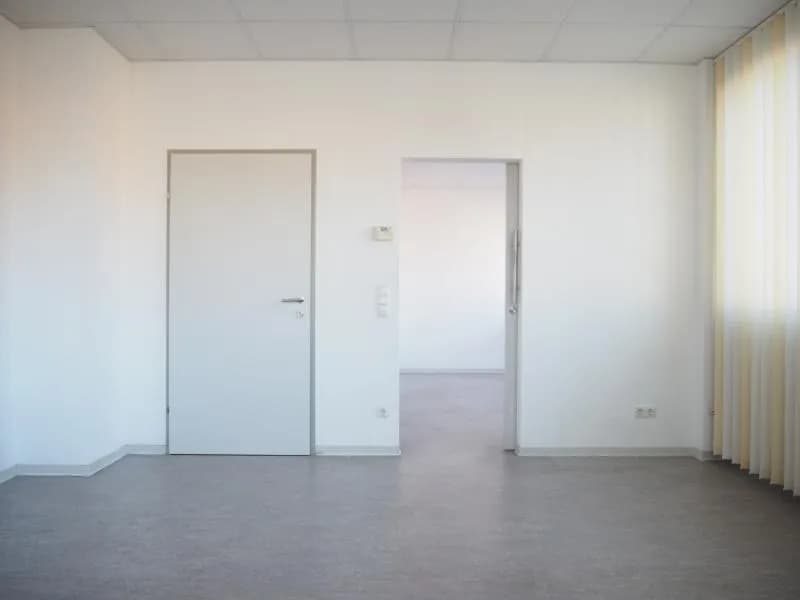 2-Zimmer-Gewerbeimmobilie mieten in Linz – 63 m², € 1.322 – Bild 5 von 7