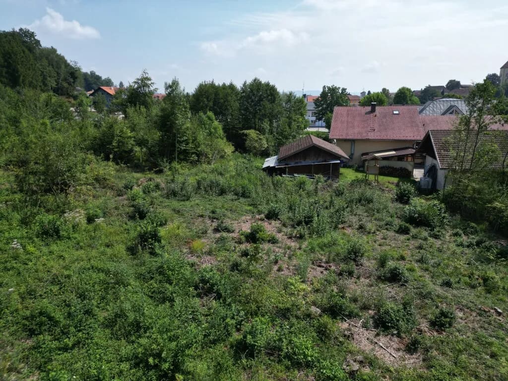Grundstück kaufen in Braunau am Inn – 1 242 m² – Bild 2 von 6
