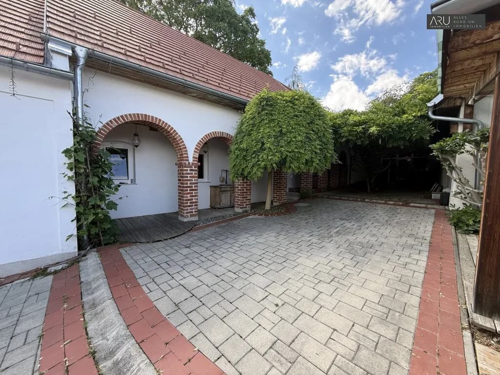 9-Zimmer-Haus kaufen in Jennersdorf – 290 m², € 439.000 – Bild 2 von 34