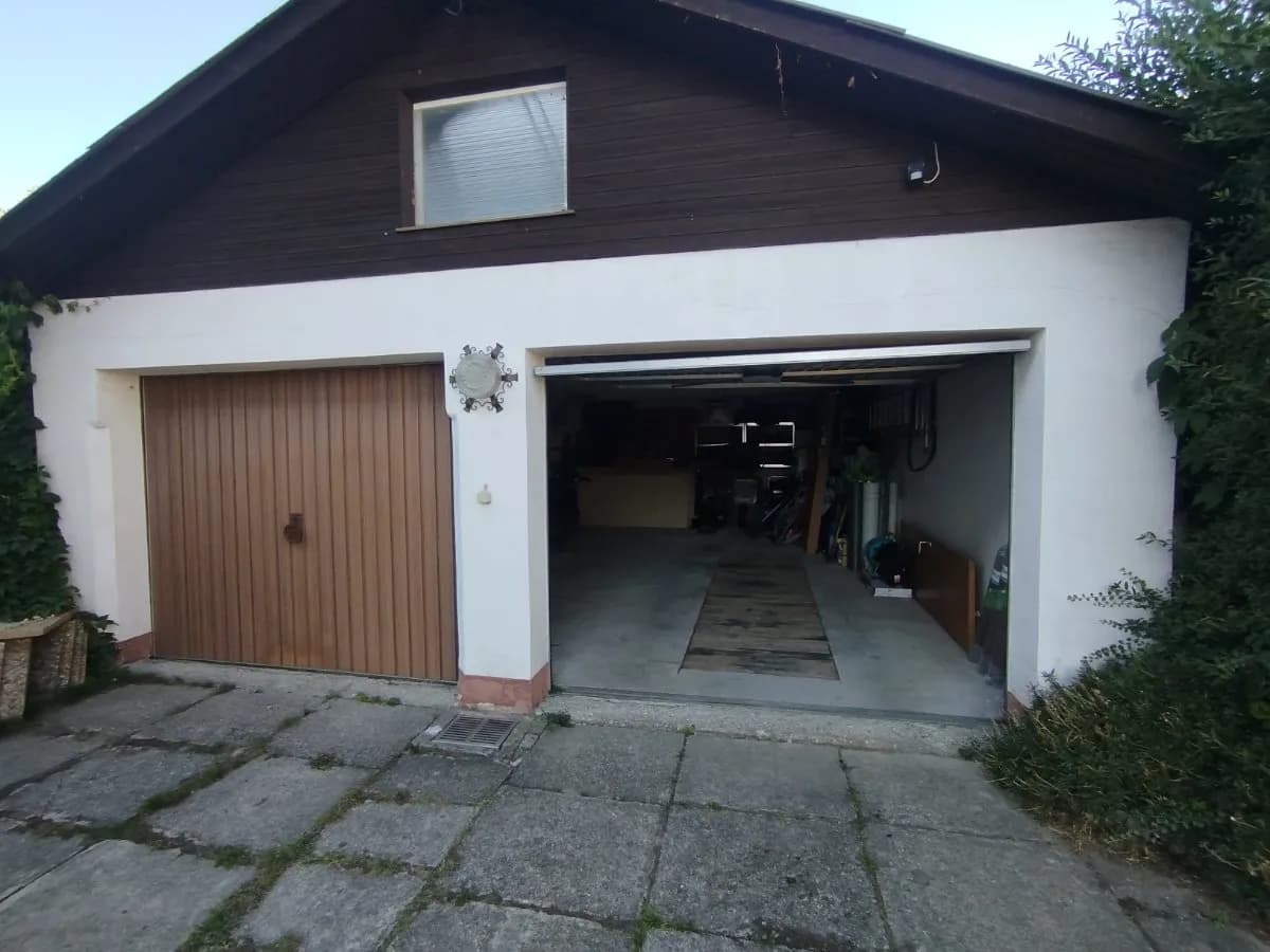 7-Zimmer-Haus kaufen in Vöcklabruck – 150 m², € 450.000 – Bild 2 von 23