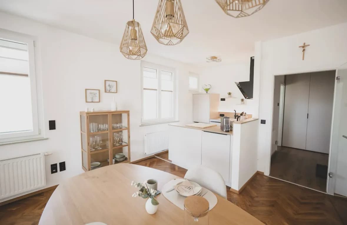 1-Zimmer-Wohnung mieten in Gmunden – 42 m², € 1.120 – Bild 5 von 10