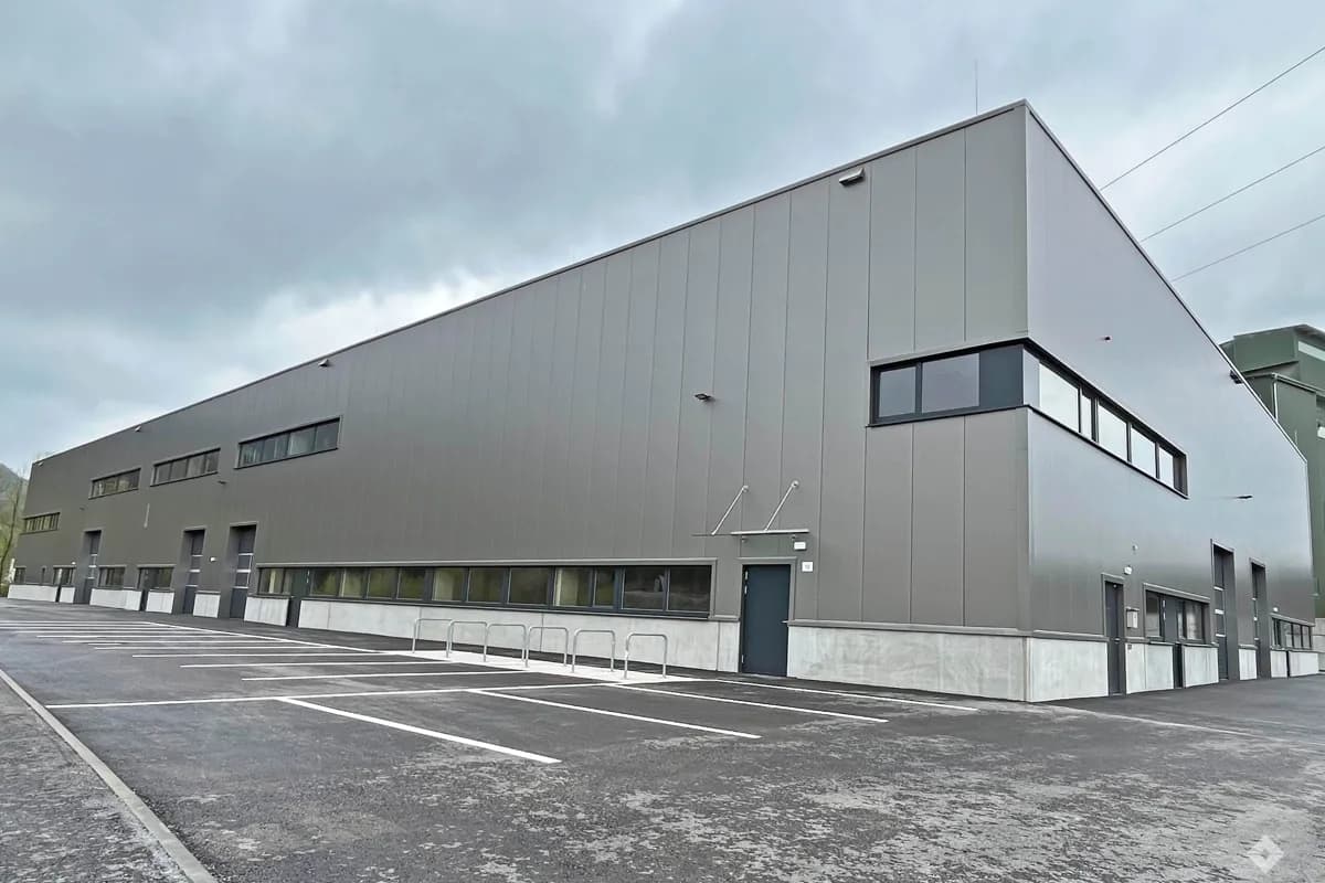 Gewerbeimmobilie kaufen in Salzburg-Umgebung – 4 330 m² – Bild 3 von 7