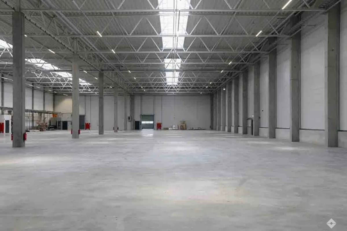 Gewerbeimmobilie kaufen in Salzburg-Umgebung – 4 330 m² – Bild 6 von 7