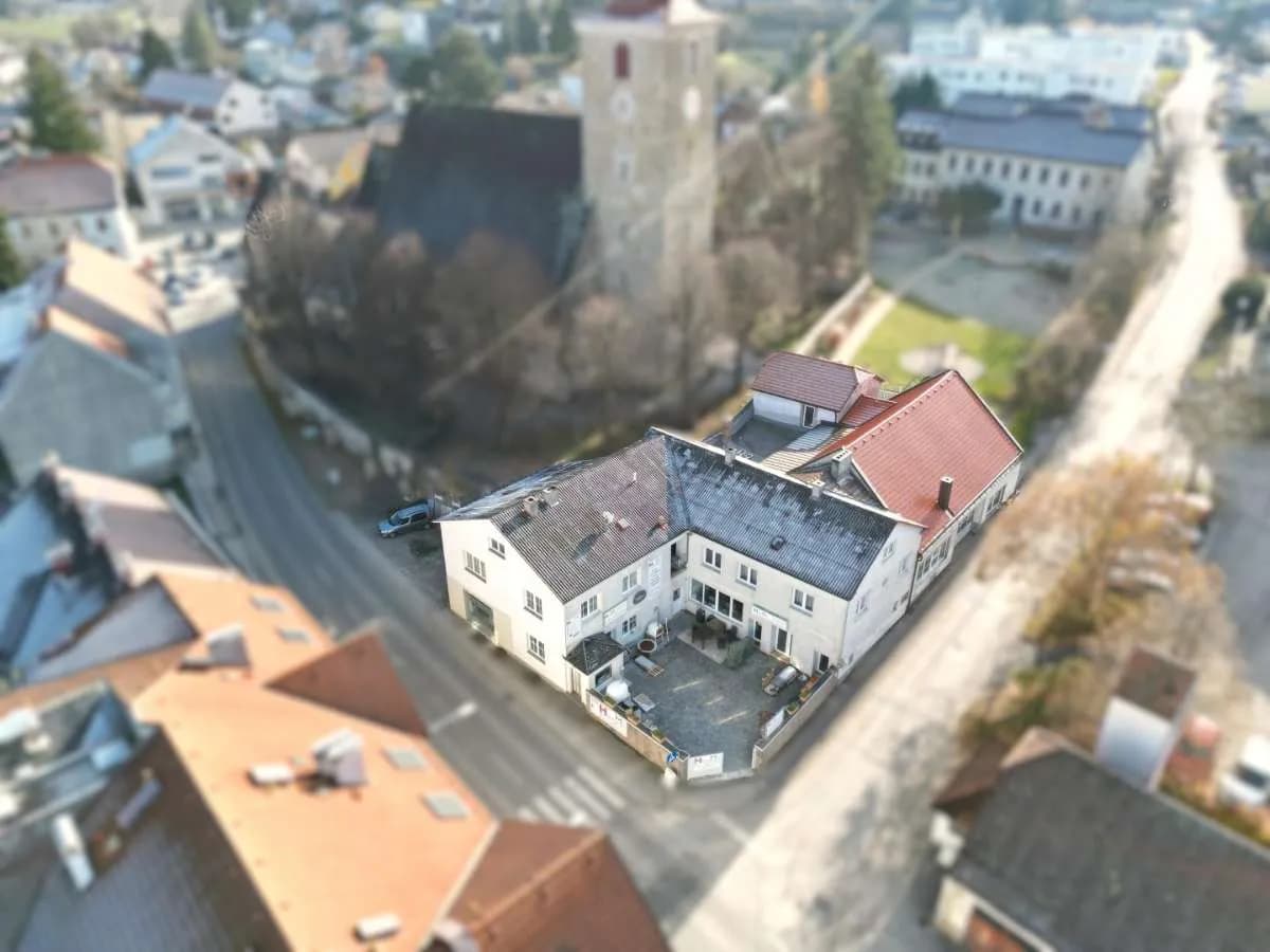 Immobilie kaufen in Sankt Pölten Land – 925 m², € 890.000 – Bild 3 von 5