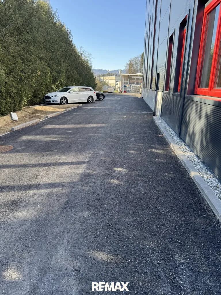2-Zimmer-Gewerbeimmobilie mieten in Vöcklabruck – 115 m², € 1.500 – Bild 3 von 9